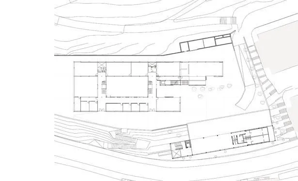 Ampliació i nou gimnàs escola Josep Pla 7 Ampliació i nou gimnàs escola Josep Pla. Arquitectura Santi Vives