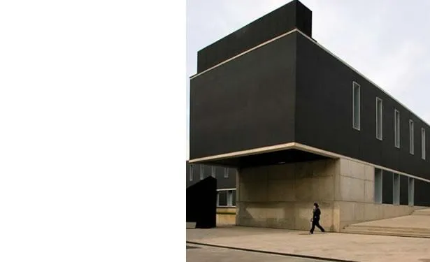 Aulari universitari Girona 1 Aulari universitari Girona. Arquitectura Santi Vives