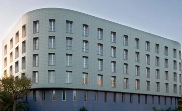 Residència geriàtrica, L’Hospitalet