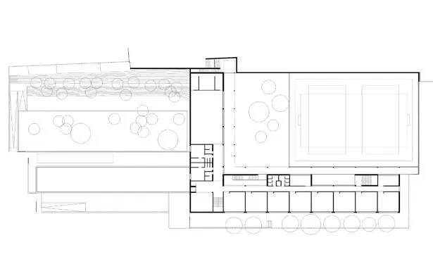 Escola primària Marta Mata Mataró 3 Escola primària Marta Mata Mataró. Arquitectura Santi Vives