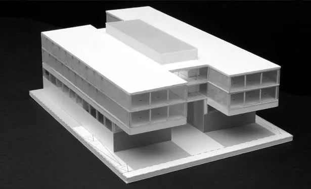 Nau i oficines L'Hospitalet. Arquitectura Santi Vives